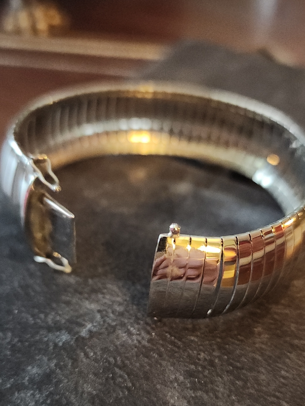 Beautiful Smooth Silver Ribbed Bangle Bracelet - Picture 3 of 7